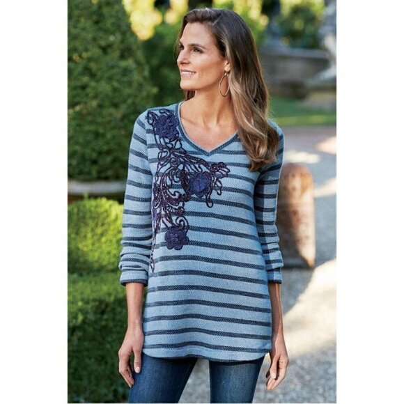 Soft Surroundings Syrah blue striped embroidered long sleeve size L - Picture 1 of 8